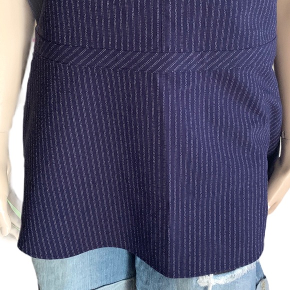 3/$30 - Banana Republic Striped Tank Top Size 14 - Picture 5 of 11